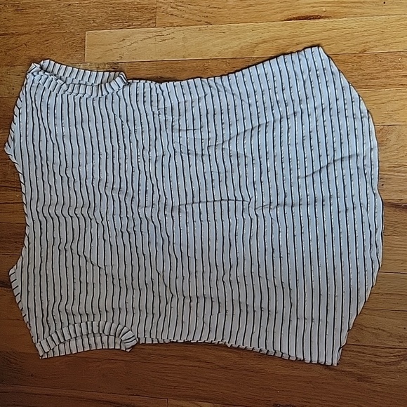 Express Striped Top - Picture 8 of 8